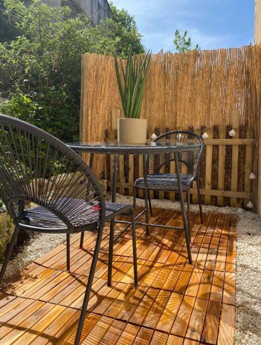 Appartement Avec Terrasse Quimper Luaran gambar